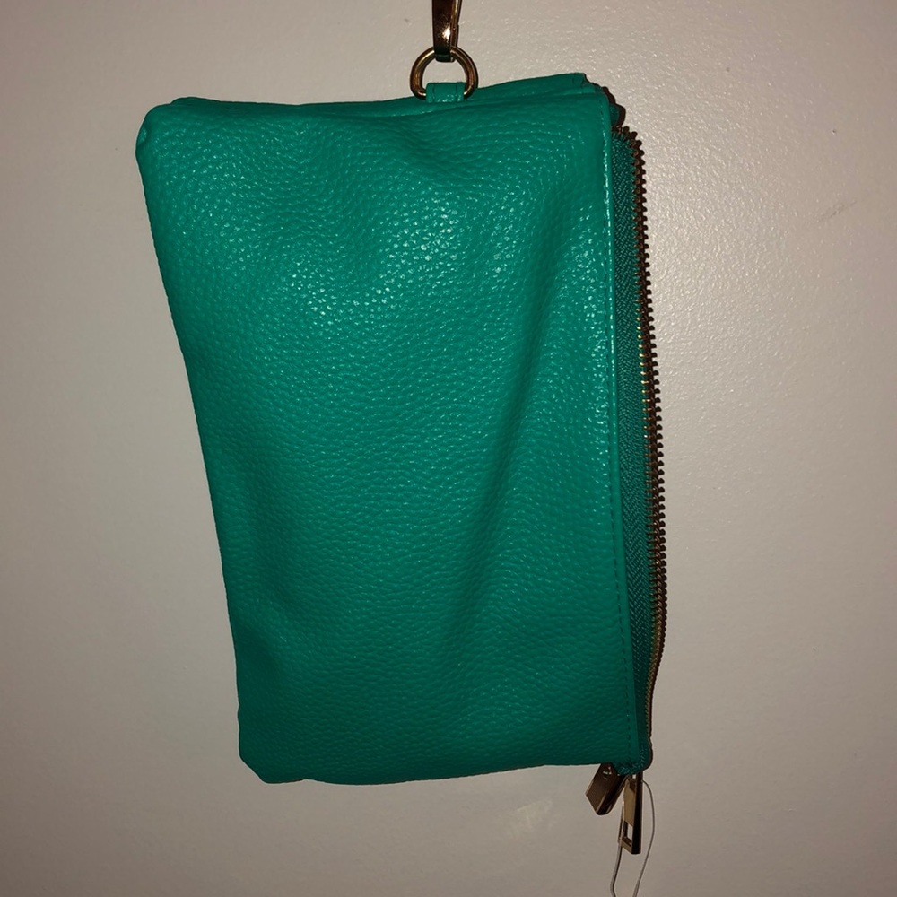 Wristlet
